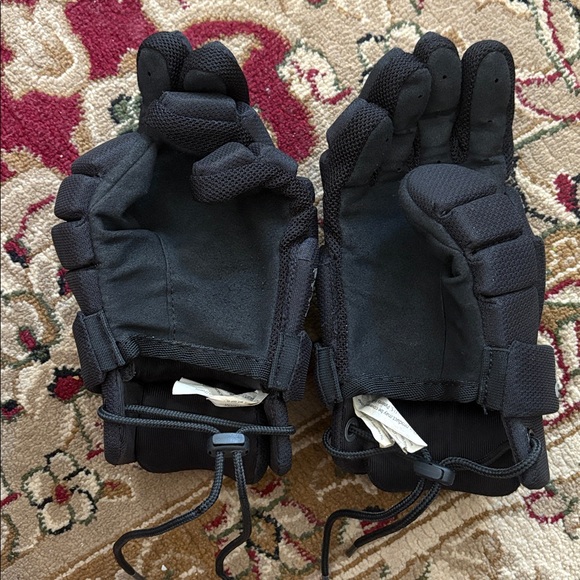 Warrior Lacrosse Gloves - Picture 2 of 2